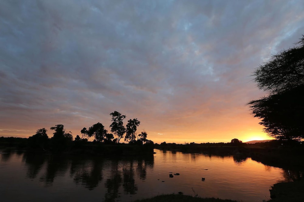 Muthu Mara River Lodge