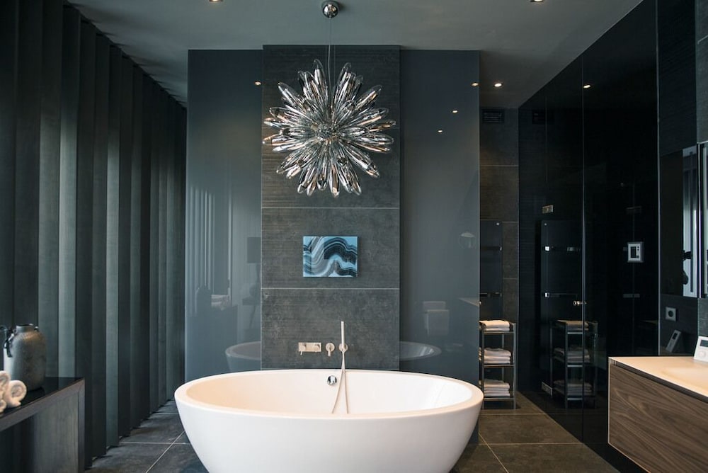 Monbijou Penthouse by Suite.030