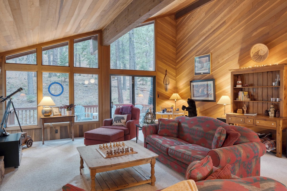 Northstar Hideaway by Avantstay 5mins to Skiing!