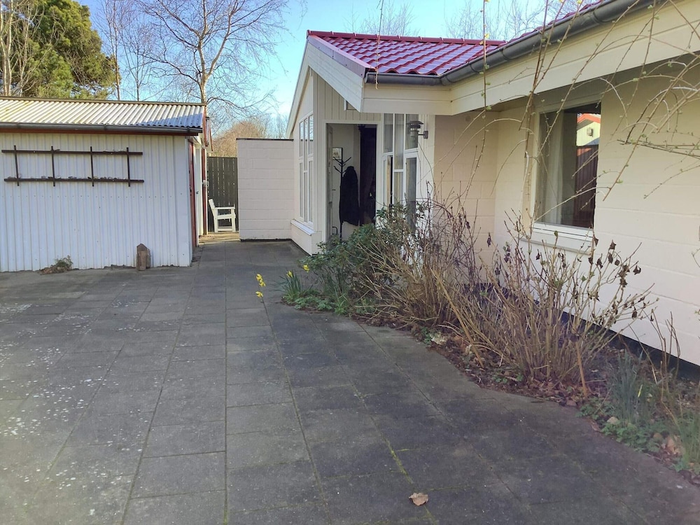 2 Person Holiday Home in Grenaa