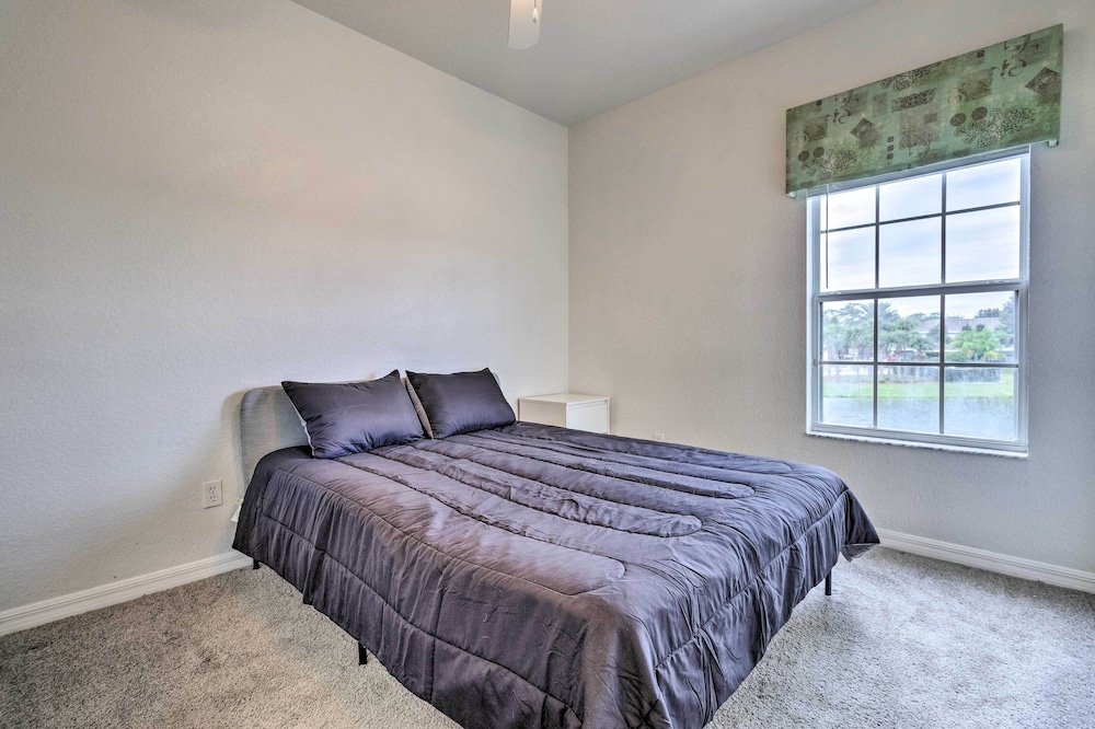 Kissimmee Townhome w/ Pool Access ~ 7 Mi to Disney view 2