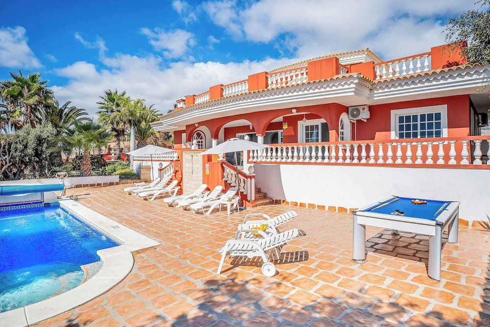 Villa Oleada
