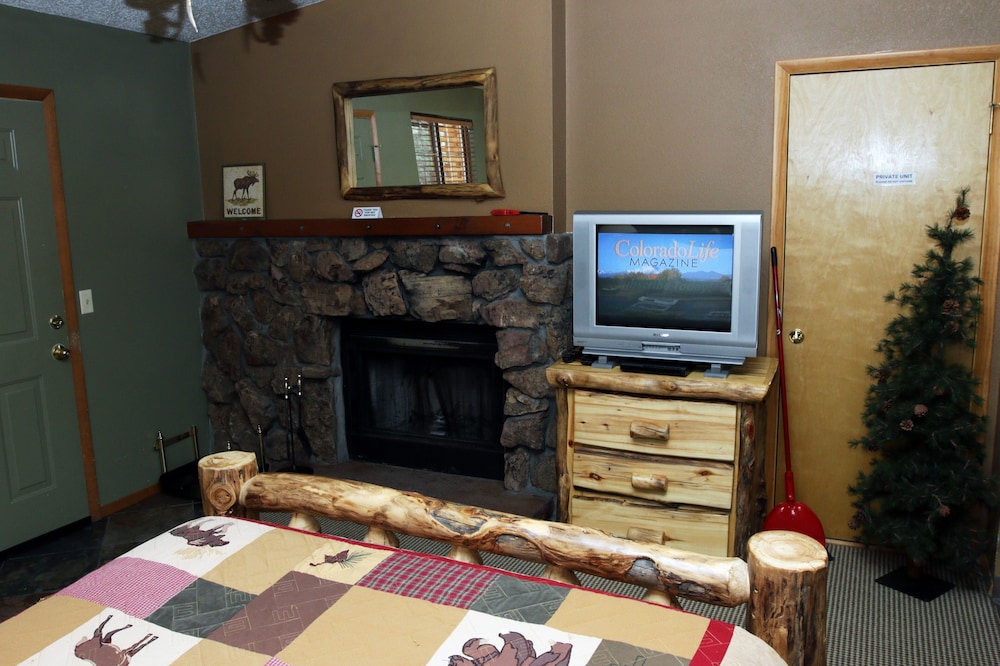 Timber Creek Chalets: 2b 1 Bedroom Chalet - Property Image 10