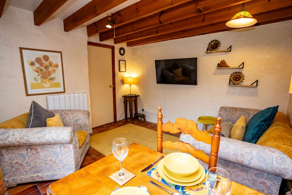 Hall House Estate - 4 Properties- St Florence