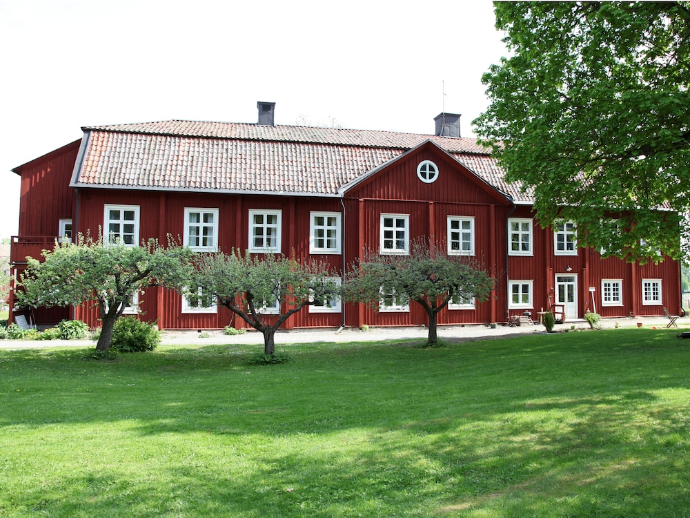 Gripsholms Bed & Breakfast