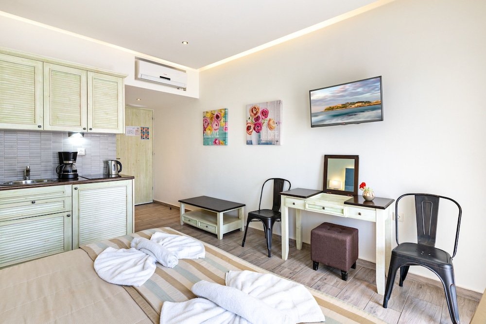 Princess Irini Sea Front view 4