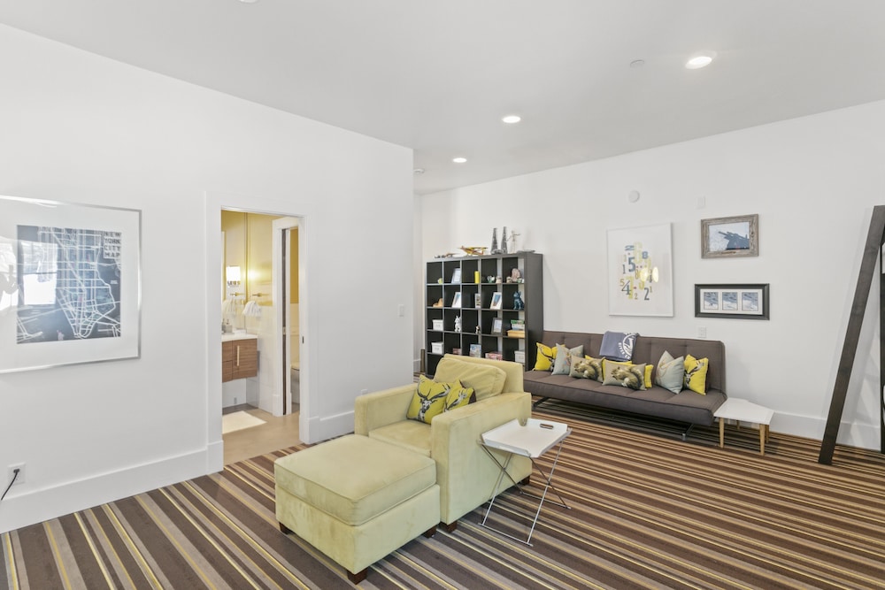 6977 Silver Lake Drive - 5 Bedroom Private Home with Hot Tub 5 Home