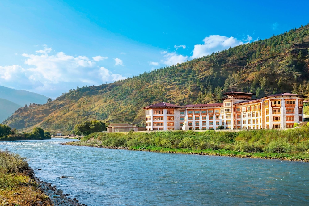 Le Meridien Paro, Riverfront