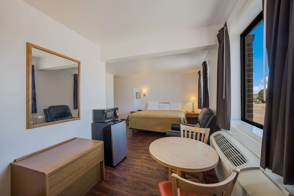 Studio 6 Limon, CO – I-70