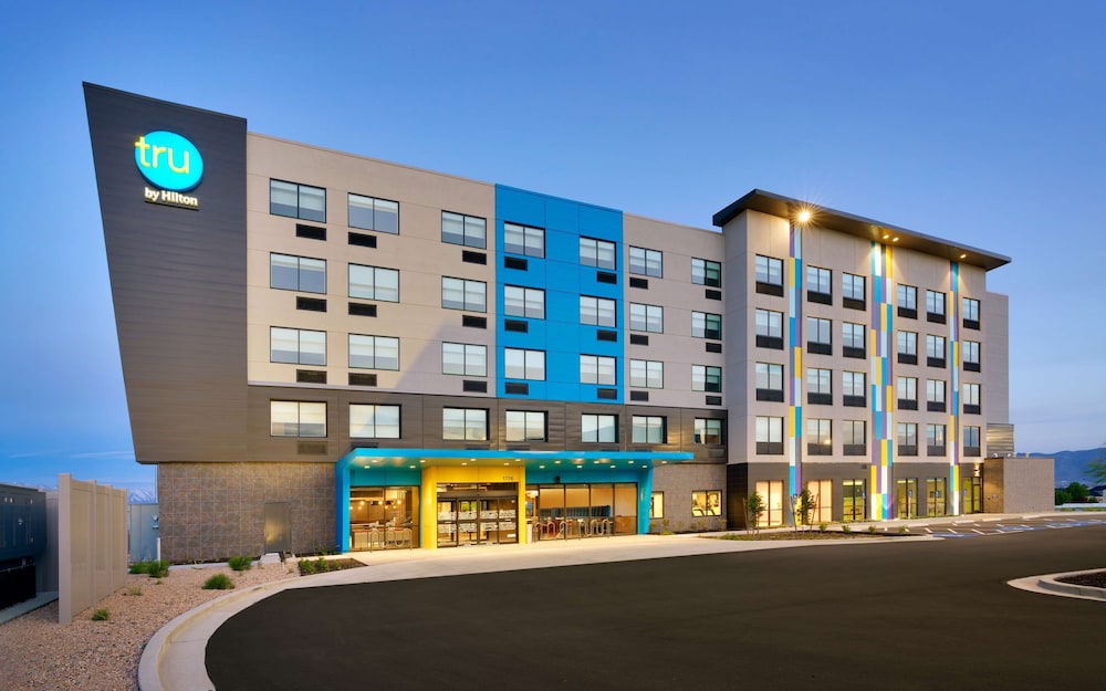 Hotel TRU by Hilton Lehi, UT - Image 1