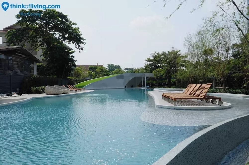 Ideo O2 Resort Condo BTS Bangna