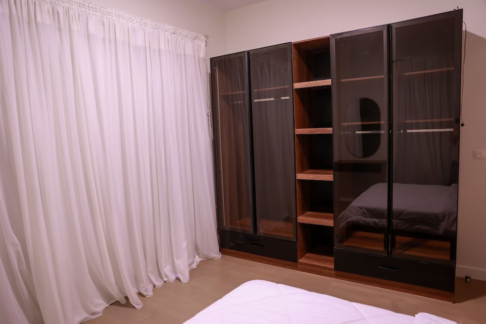 4 BDR Apt. - Boulevard Mivida view 2