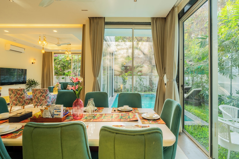 ELIVAAS Laguna Camellia | Luxe 4 BHK Villa Near Popular Beaches with Private Pool