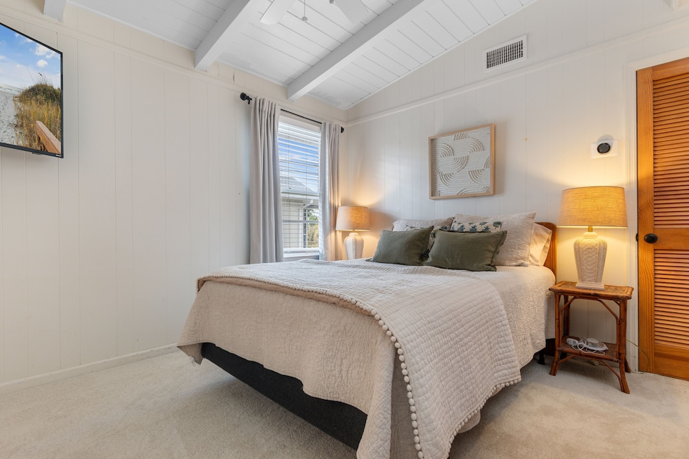 Lachicotte Vacation Rentals