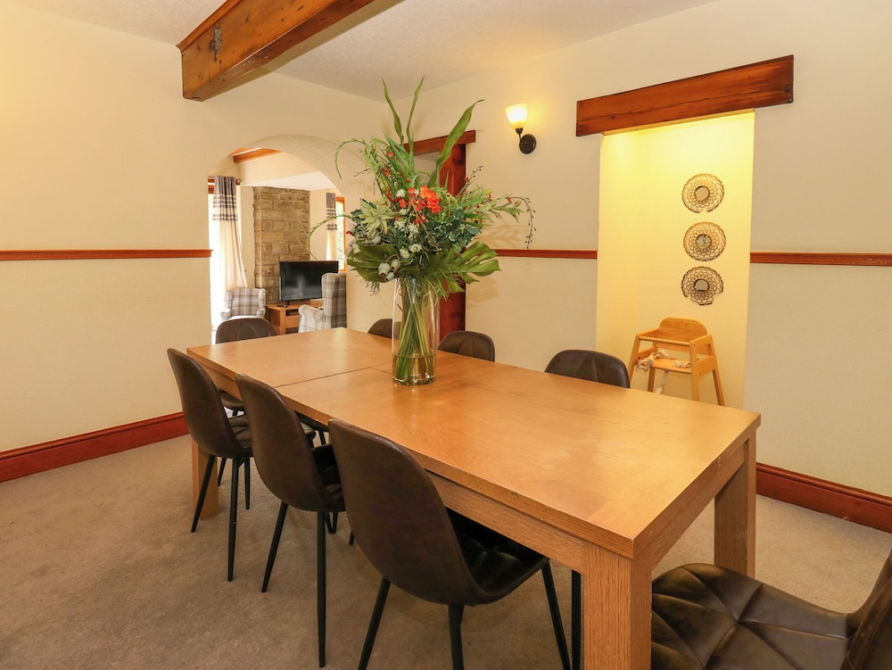 Highwood Lodge