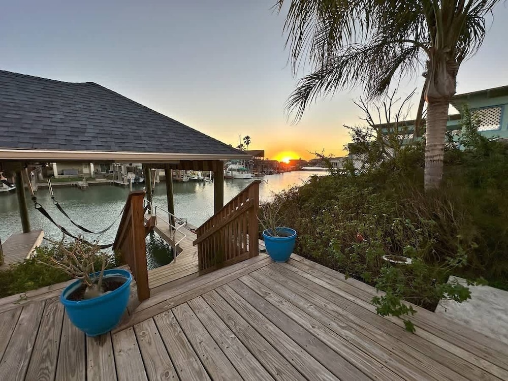 The Pompano House in Port Isabel