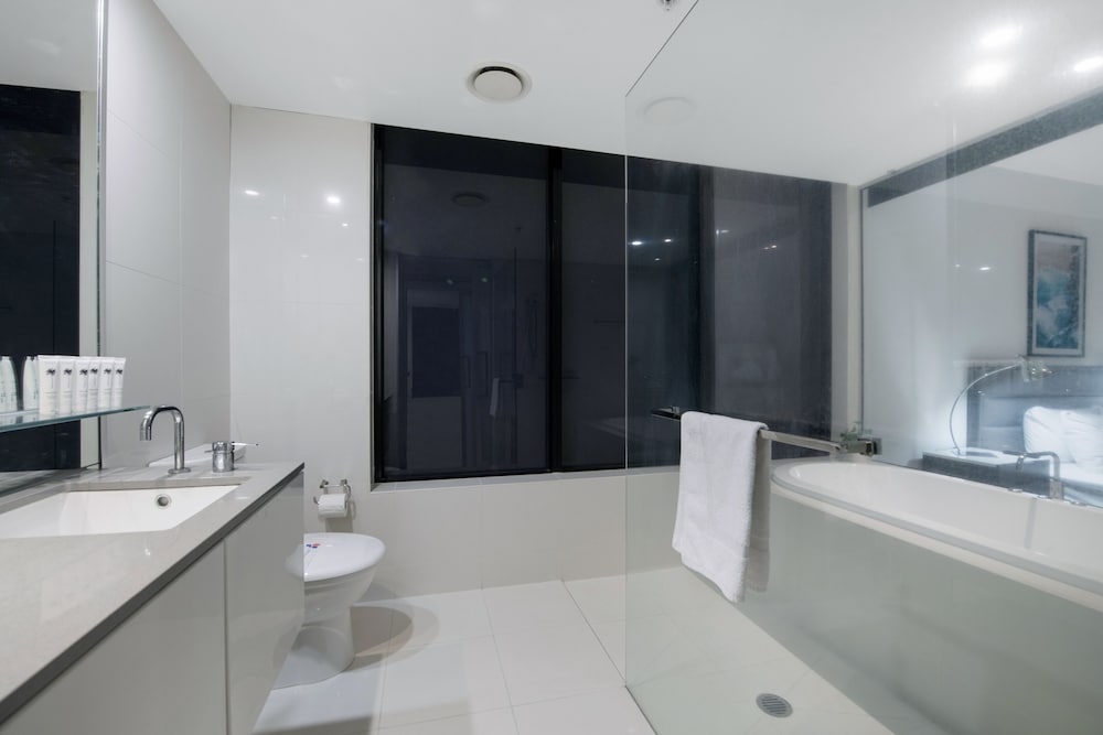 Ocean 2Bed 2Bath plus Study - Wow Stay