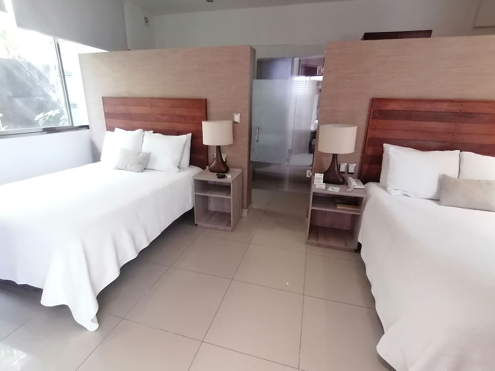 Boca del Rio Vacations - Amoe Hotel Boutique  Spa - Property Image 3