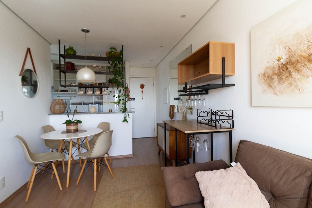 Apartamento com Lazer Wi-fi e Garagem em Jaragu