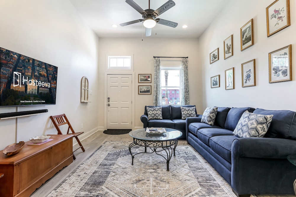 New Orleans Vacations - Renovated Historic 4BR House Near Magazine St Uptown - Property Image 19