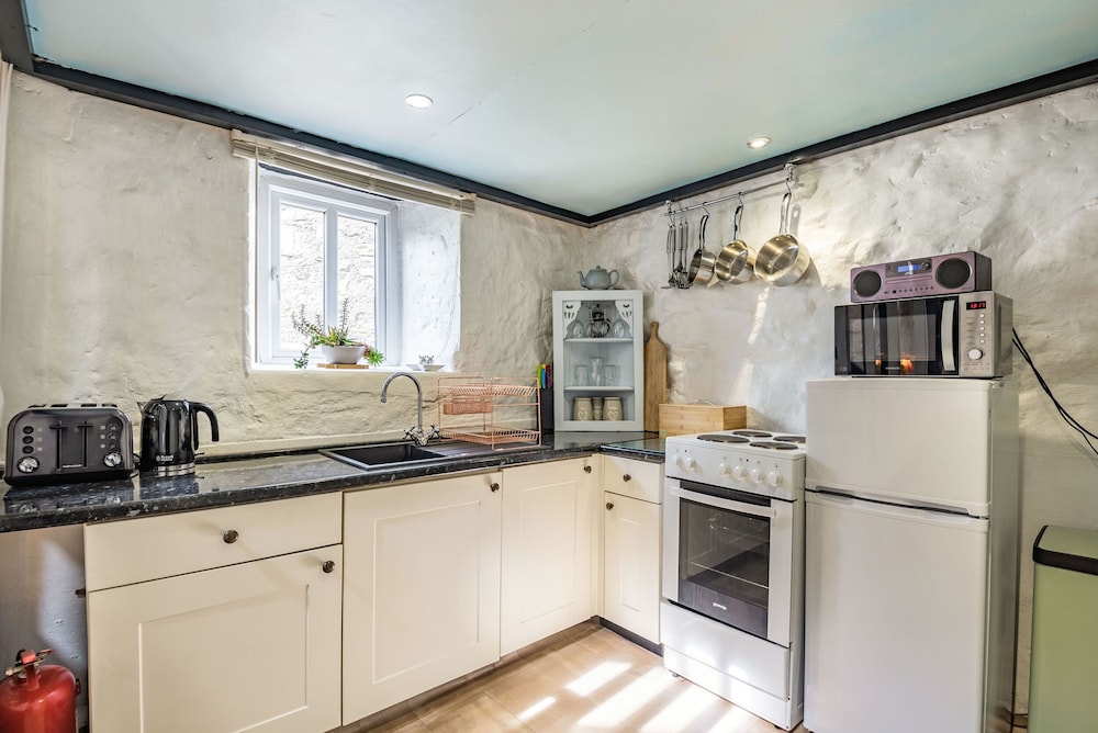 Celyn Farm Cottage view 4