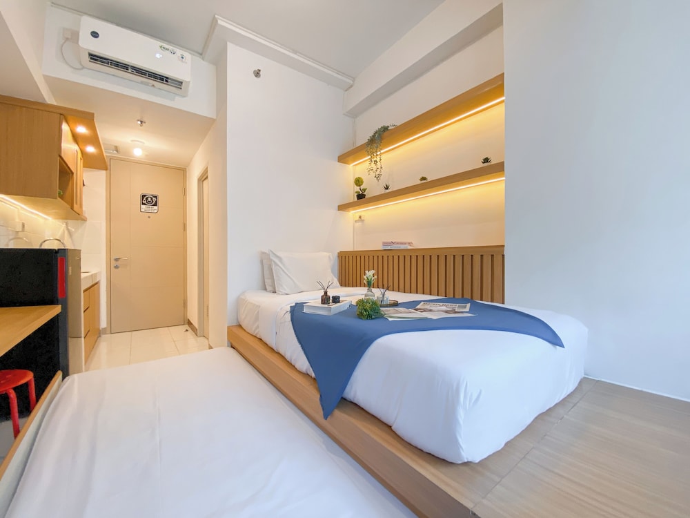 Minimalist And Comfort Studio Apartment Tokyo Riverside Pik 2