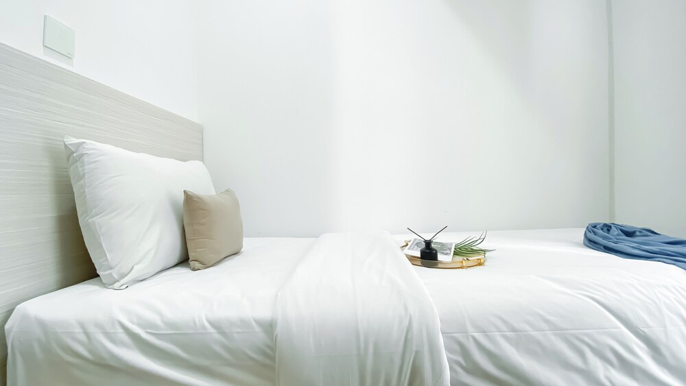 Comfy and Homey 2BR at Tokyo Riverside PIK 2 Apartment