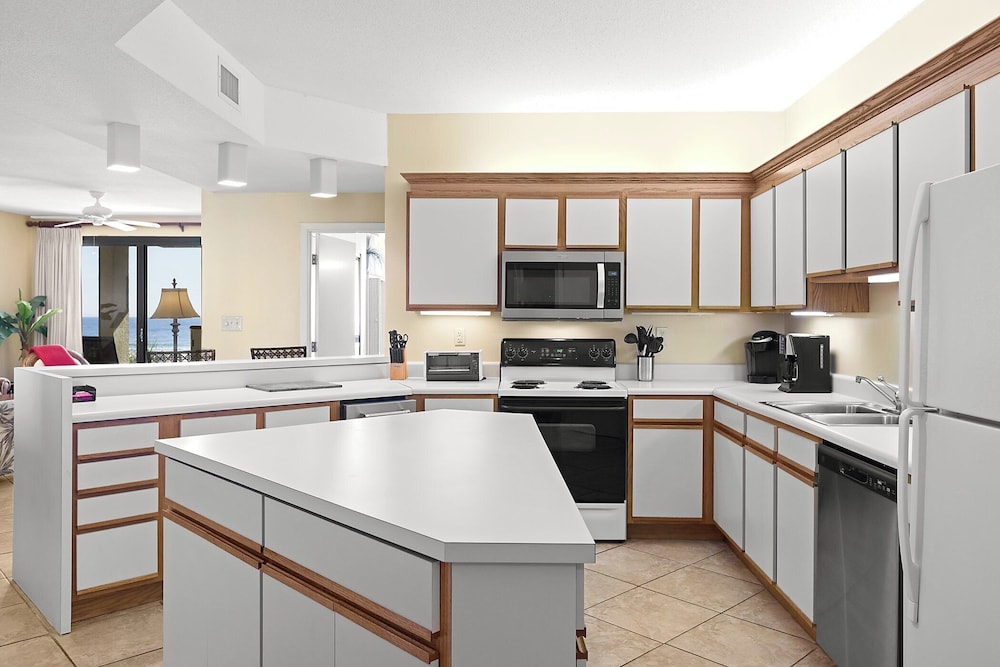 Romar House by Southern Vacation Rentals