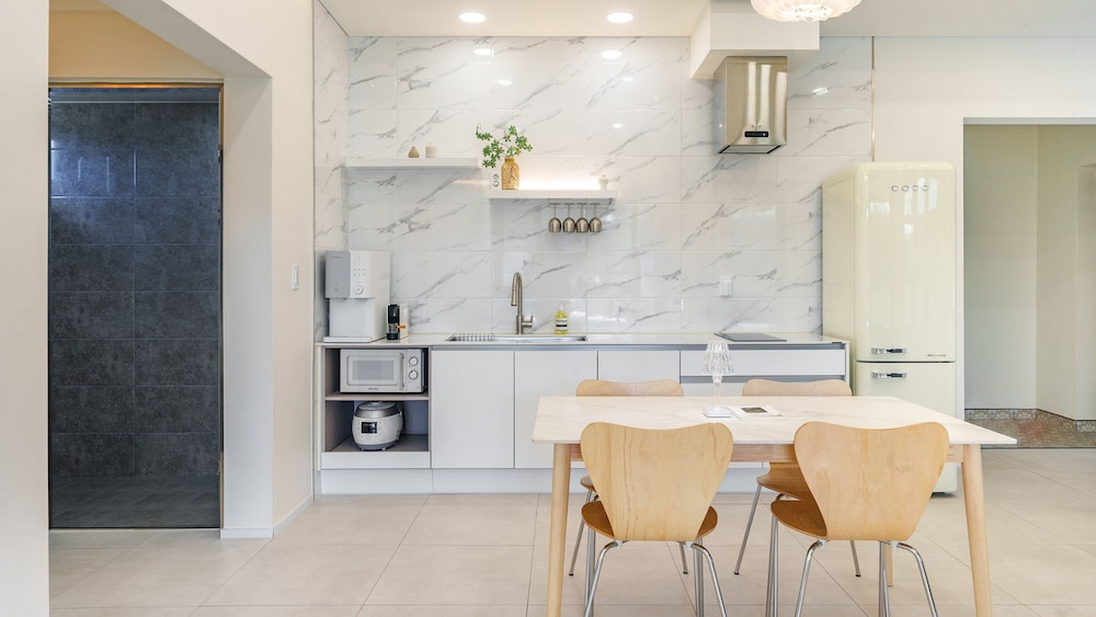 Gangneung Staydasiolgae Poolvillapension