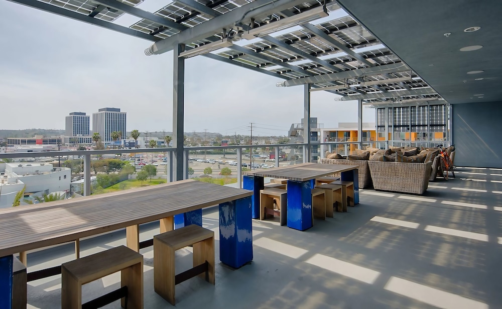StaysPro - Venice Beach luxury Apartments minutes to The Marina And Santa Monica