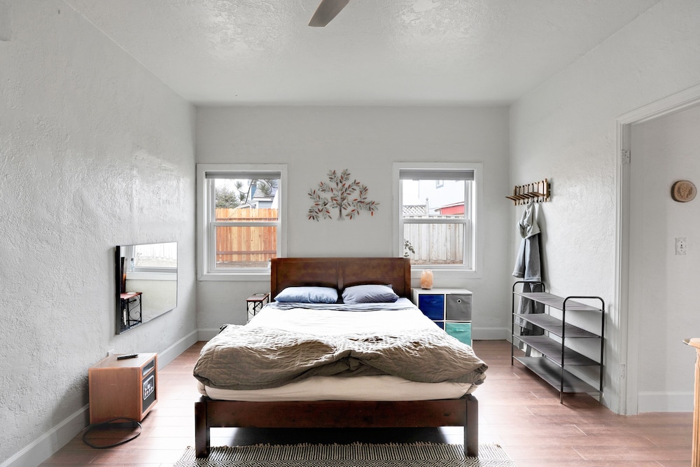Charming Retreat In The Heart Of Reno 3 Bedroom Home