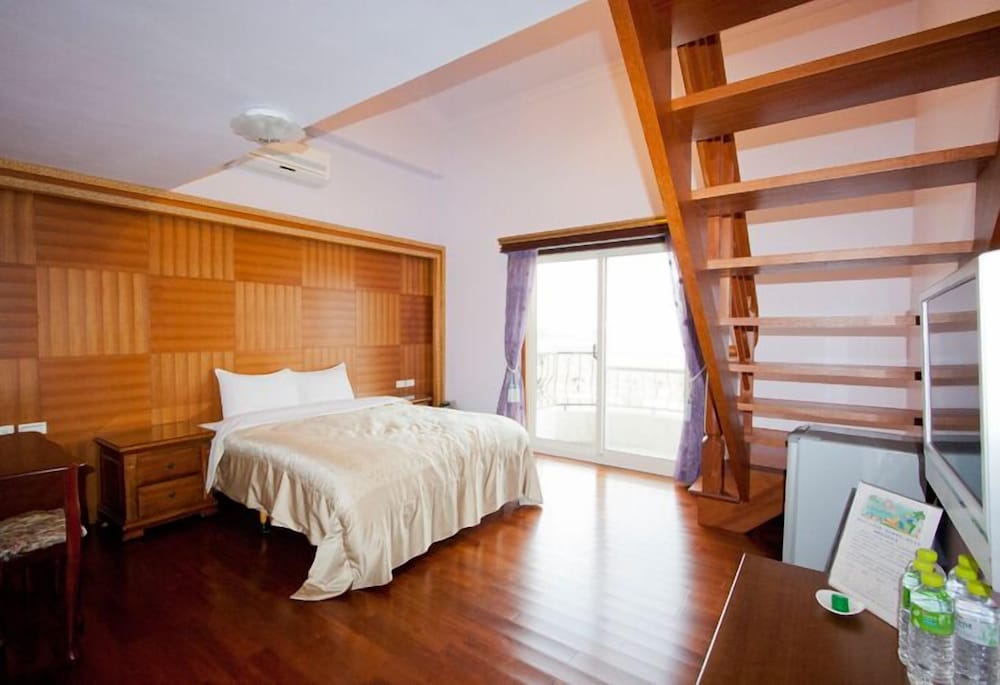 Aurora B&B