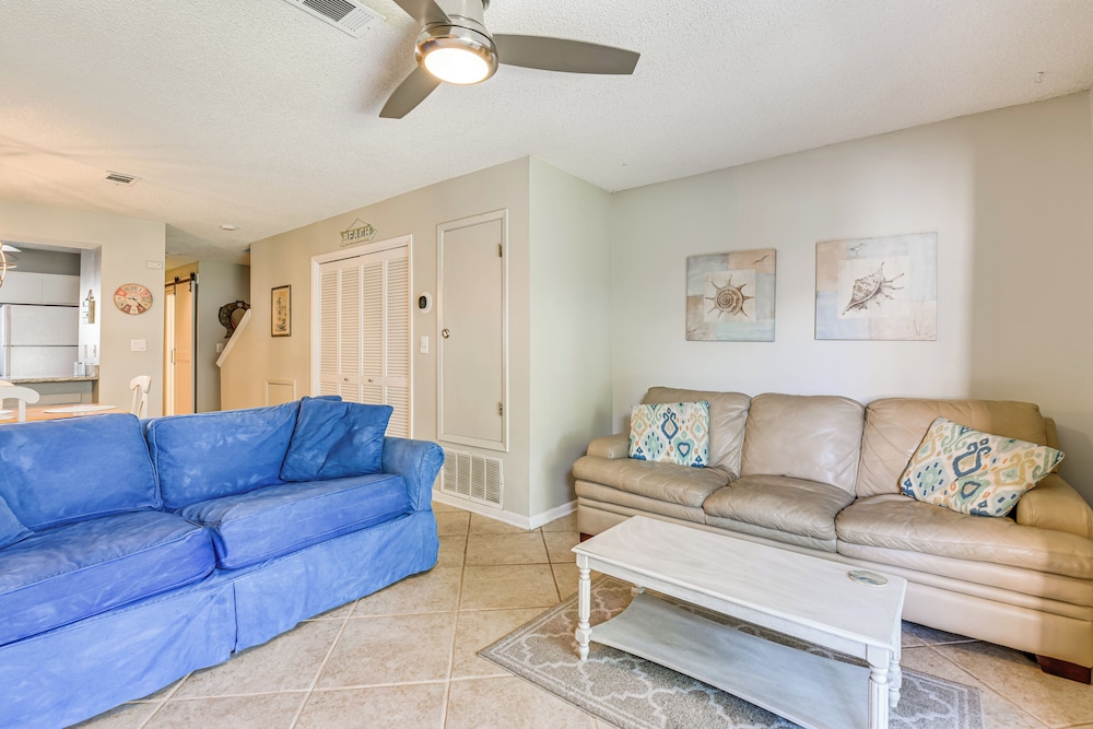 Walk to Beach: Resort Getaway in Pcb!