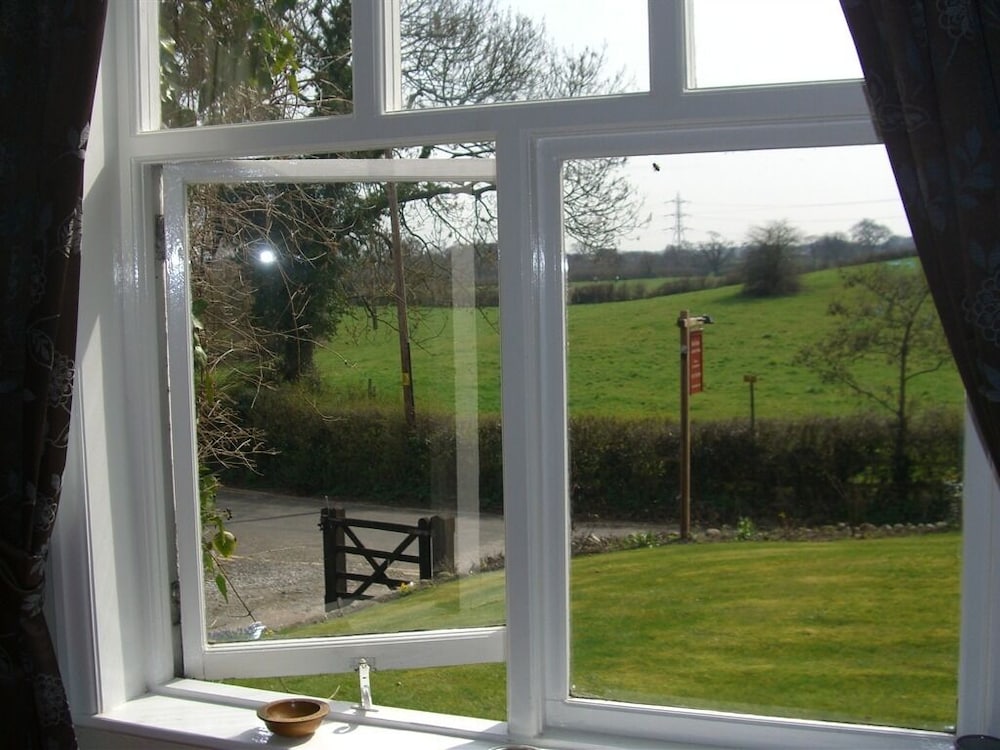 Altrincham Vacations - Ash Farm Country Guest House - Property Image 21