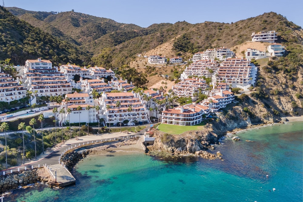 Camino De Flores by Avantstay Views Pool Beach Access Community Amenities