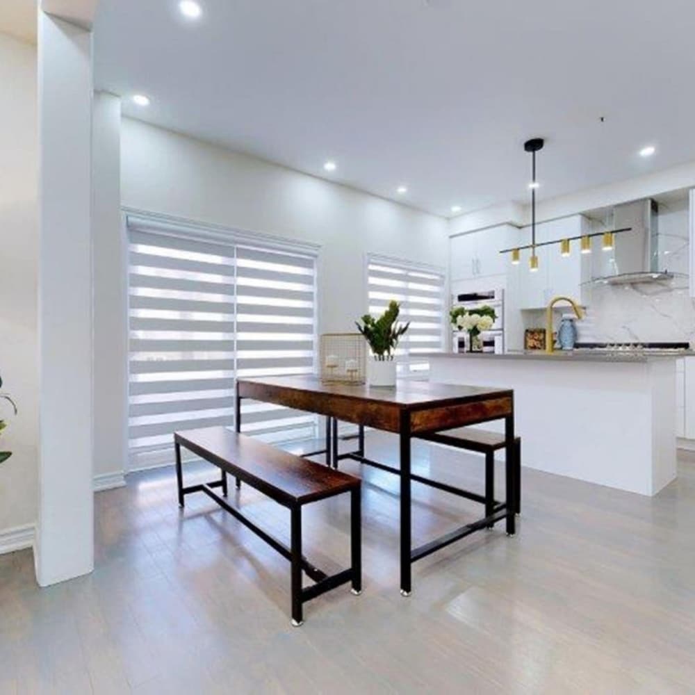 Georgina. New 4 Bedroom House Near Lake Simcoe