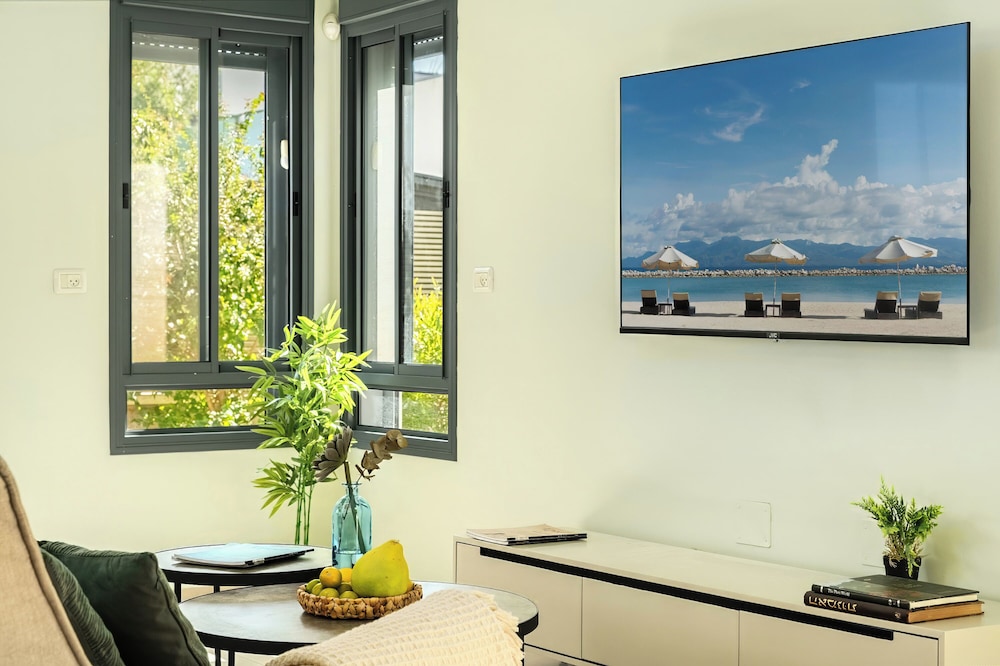Tranquil Galilee Retreat by Sea N' Rent