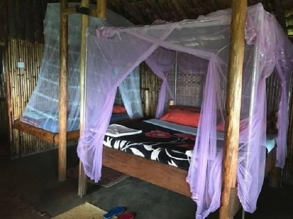 Lacam Lodge - Hostel view 3