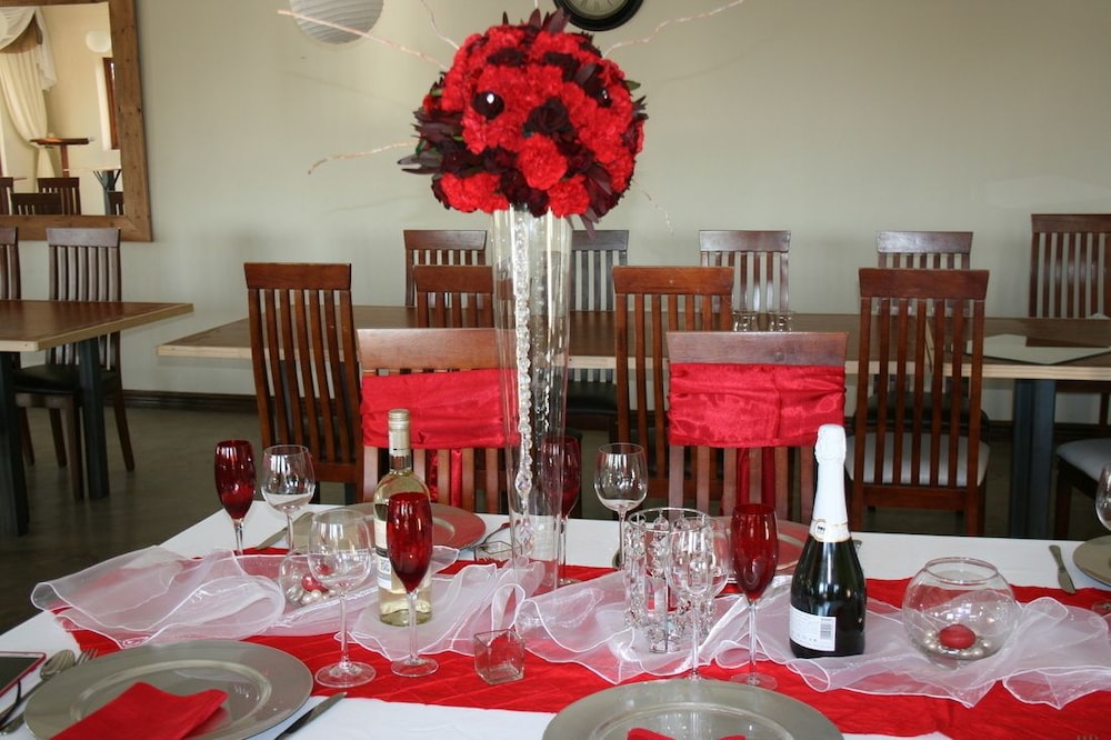 La Vue Guest Lodge and Function Venue