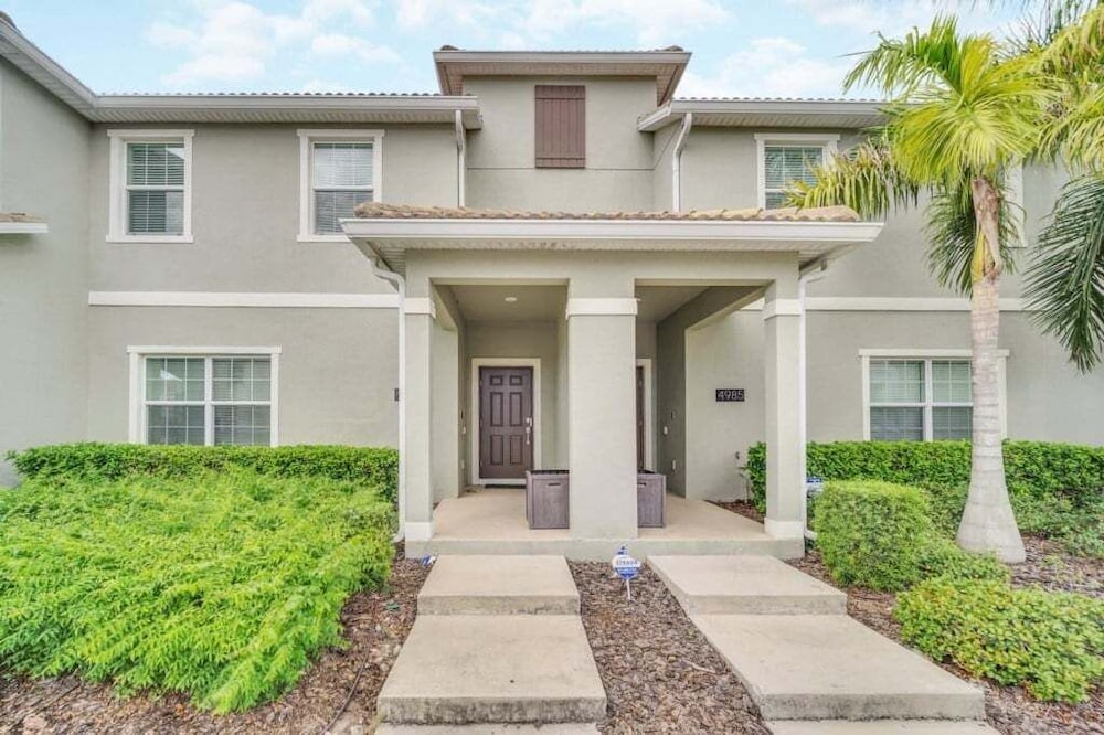 Retreat & Relax Screened In Pool Home Kid Rooms 4 Bedroom Townhouse