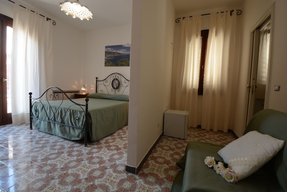 Il Paradiso di Hyele