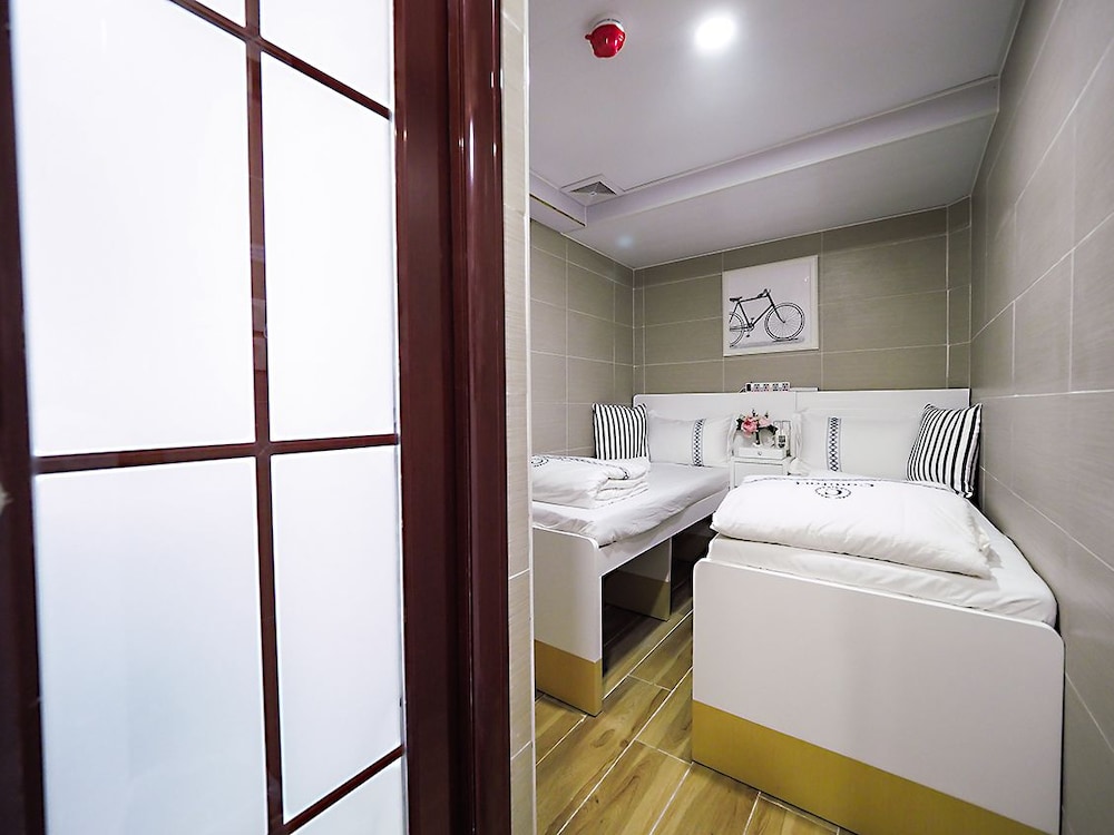 Comfort Guest House - Hostel