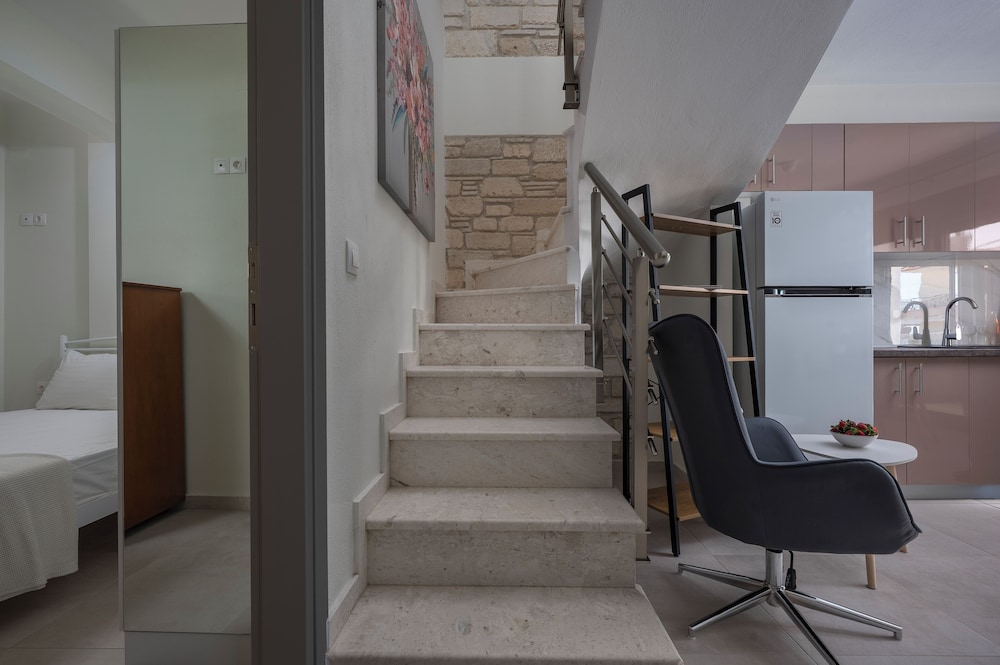 White Pearl Suites Halkidiki
