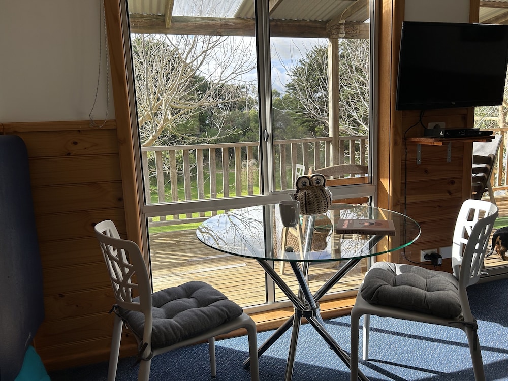 Clifton Beach Lodge