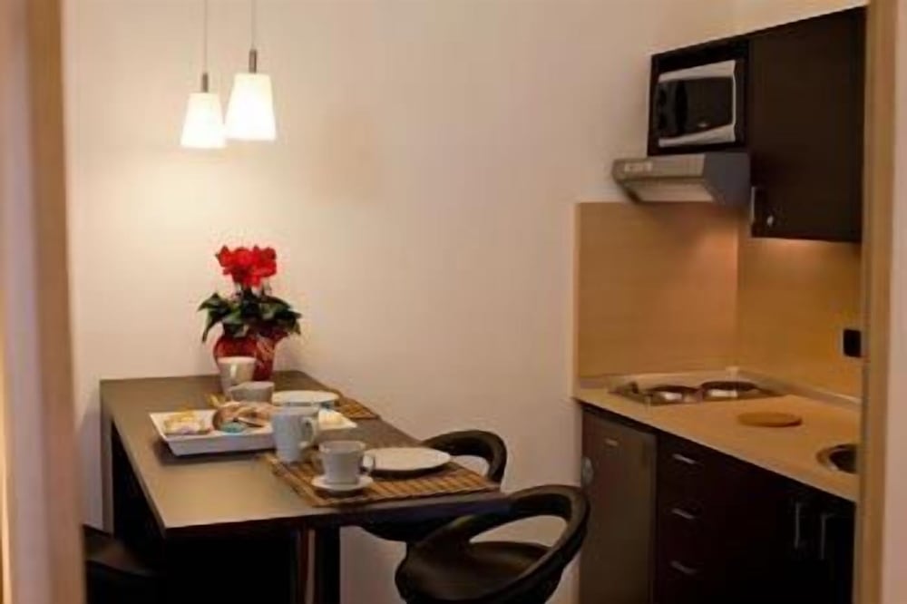 Bed and Breakfast Chiaia 32