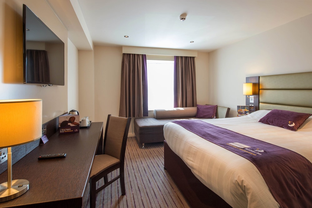 Premier Inn Lewes Town Centre 2