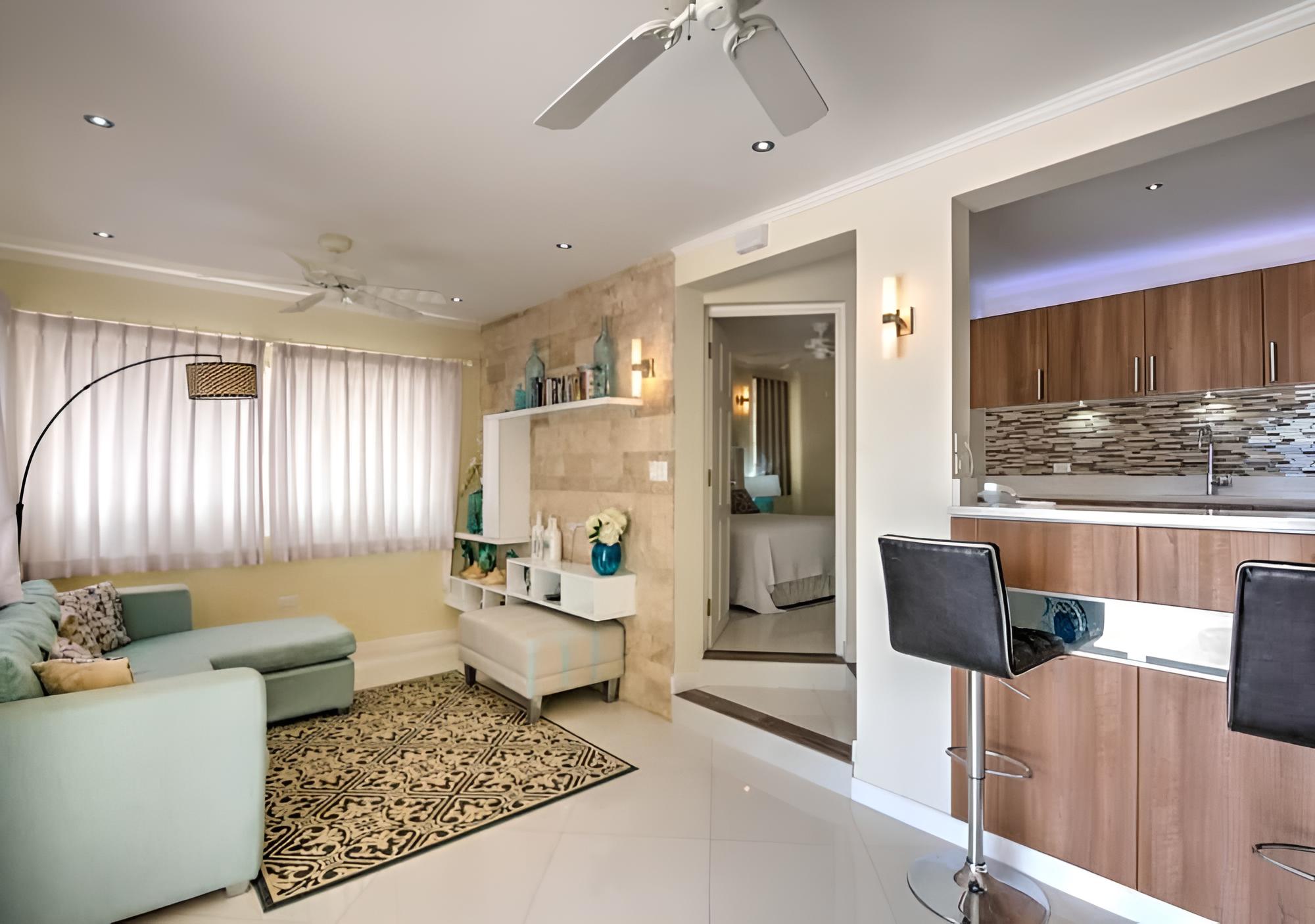 Weston House by MC