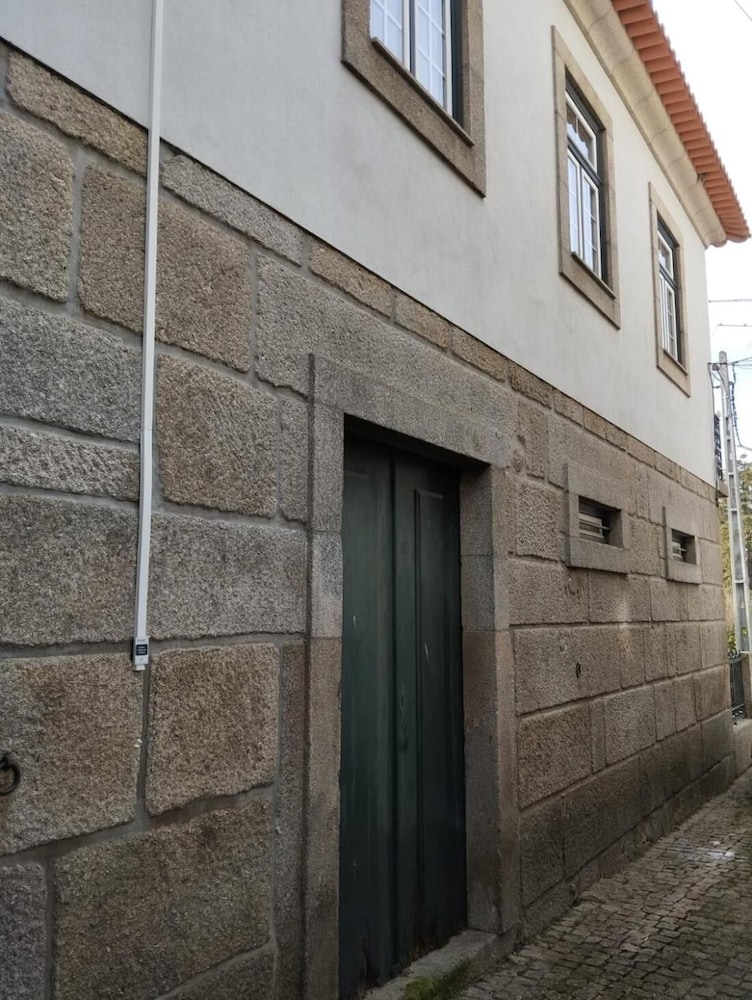 Casa dos Livros - Guest House