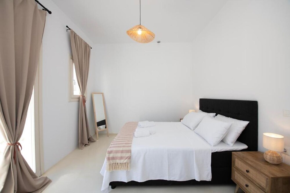 Adyton Luxury Suite Mykonos Tranquil Escape