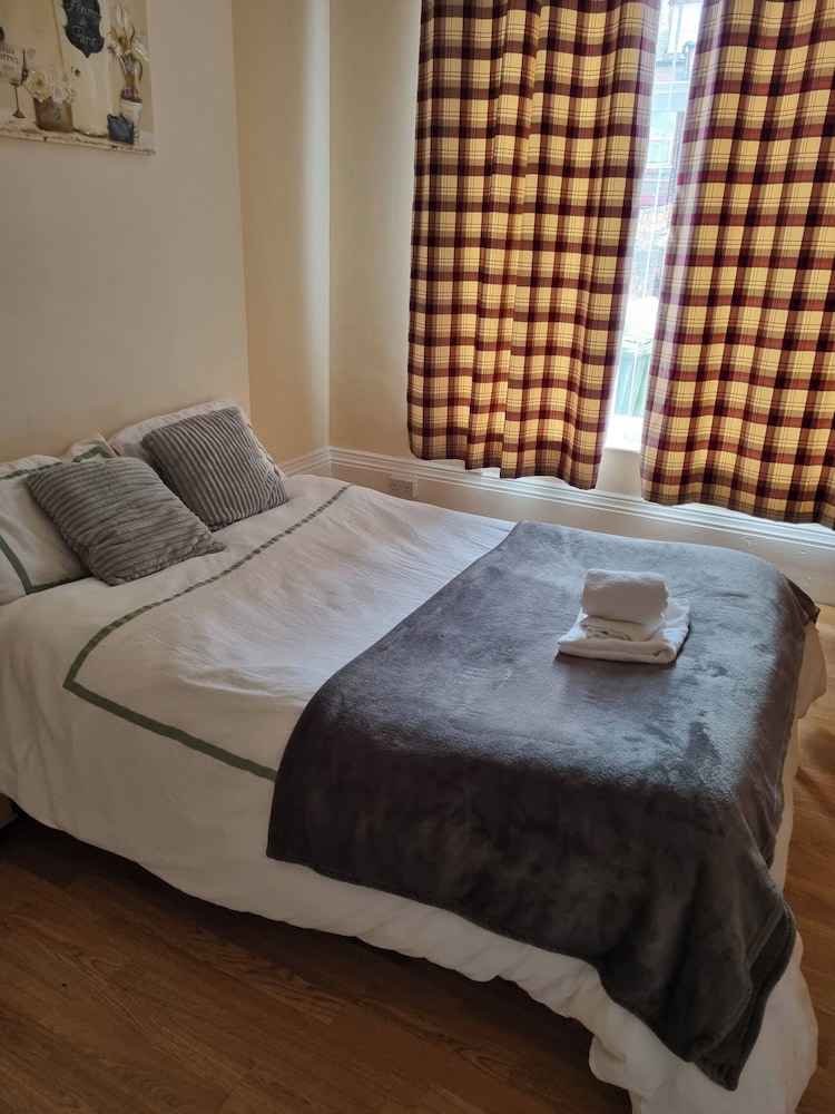 Private 2 bed Flat Sunderland City Centre